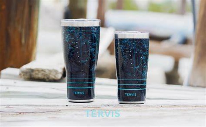 Can Tervis cups be used for hot drinks?