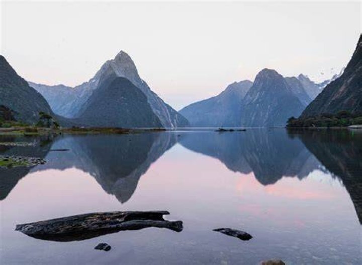 Does New Zealand have freshwater?