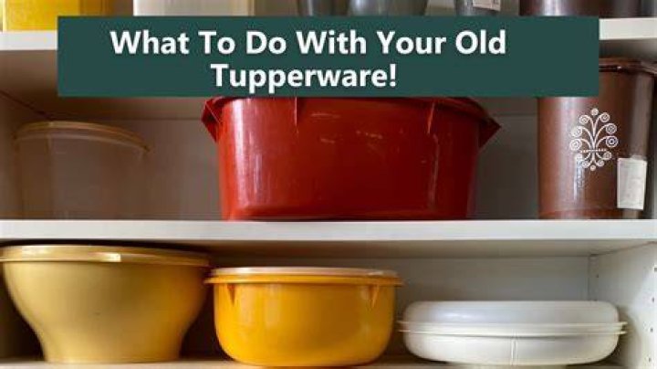 How do you identify Tupperware pieces?